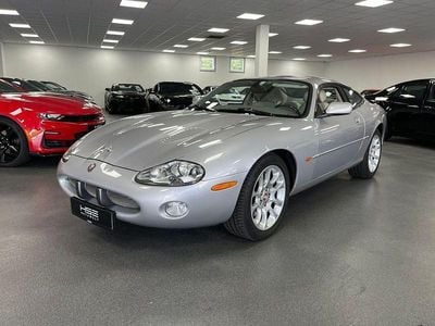 Jaguar XKR