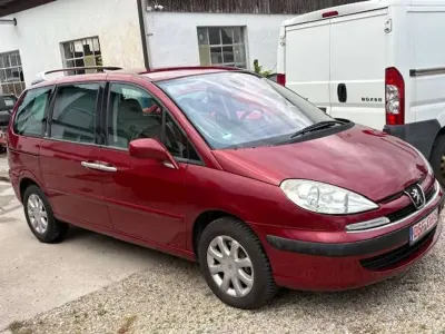 Gebraucht Peugeot 807 Platinum 204 PS (150 kW) 2005 Lack tiefrot/metallic Van / Kleinbus