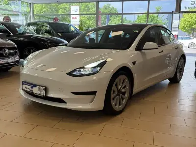 Occasion Tesla Model 3 RWD 239 kW (325 ch) 2022 Blanc Berline