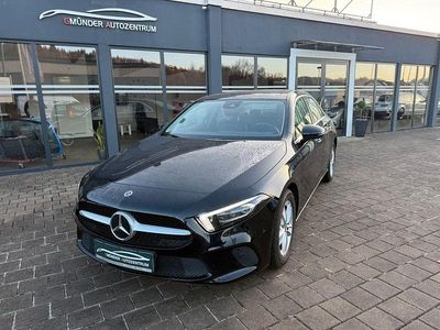 Gebraucht Mercedes A200 150 PS (110 kW) 2022 Schwarz Limousine