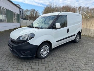 Gebraucht Fiat Doblò 105 PS (77 kW) 2021 Weiß Van / Kleinbus