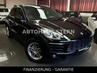 Gebraucht Porsche Macan S Diesel Chrono 258 PS (189 kW) 2014 Tiefschwarz SUV