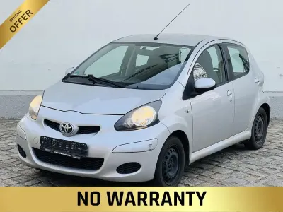 Gebraucht Toyota Aygo Cool 68 PS (50 kW) 2010 Silber Kleinwagen