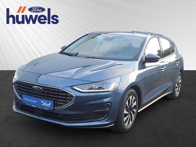 Gebraucht Ford Focus Titanium 125 PS (91 kW) 2025 Blau Limousine