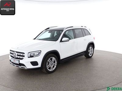 Mercedes GLB220
