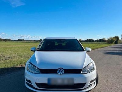 Gebraucht VW Golf VII Edition 105 PS (77 kW) 2014 Weiß Limousine
