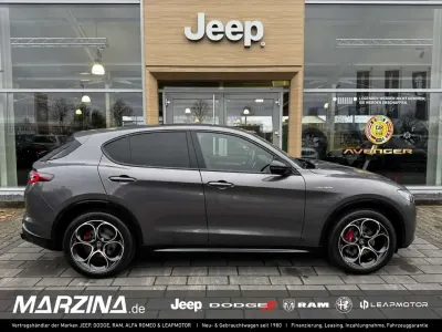 Neu Alfa Romeo Stelvio Veloce 280 PS (205 kW) 2025 Grau SUV