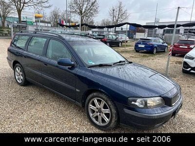 Usado Volvo V70 Comfort 140 HP (102 kW) 2002 Azul Carrinha