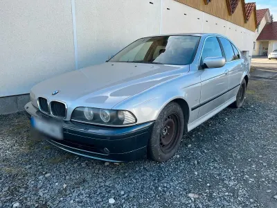 Gebraucht BMW 525 M Sport 192 PS (141 kW) 2001 Silber Limousine