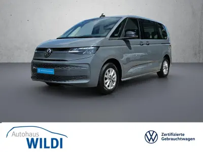 Gebraucht VW Multivan Life 150 PS (110 kW) 2023 Grau Van / Kleinbus