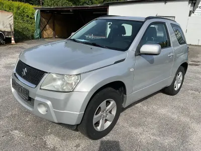 Gebraucht Suzuki Grand Vitara Comfort 106 PS (77 kW) 2008 Silber SUV