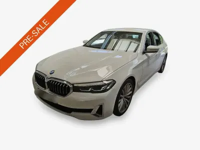 Gebraucht BMW 520 Luxury Line 190 PS (139 kW) 2022 Weiß Limousine