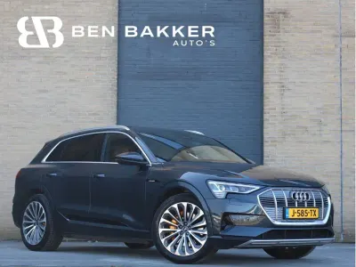 Usata Audi e-tron S-Line 300 kW (408 CV) 2020 Grigio SUV