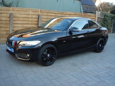 BMW 225