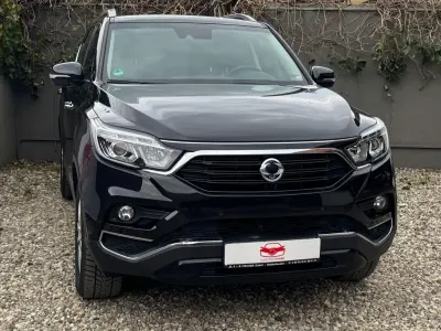 Usata SsangYong Rexton Quartz 181 CV (133 kW) 2019 Nero SUV