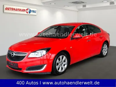 Begagnad Opel Insignia Innovation 140 HK (102 kW) 2015 Röd Sedan