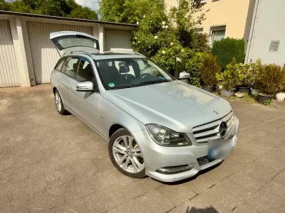 Gebraucht Mercedes C200 Avantgarde 136 PS (100 kW) 2012 Silber Kombi