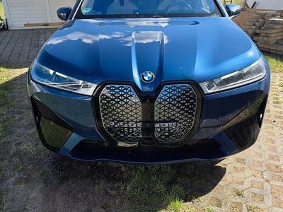 Usata BMW iX 239 kW (326 CV) 2024 Blu SUV