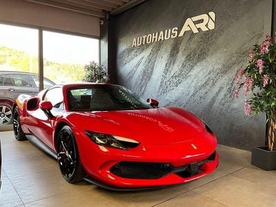 Nuova Ferrari 296 829 CV (609 kW) 2026 Rosso Cabrio