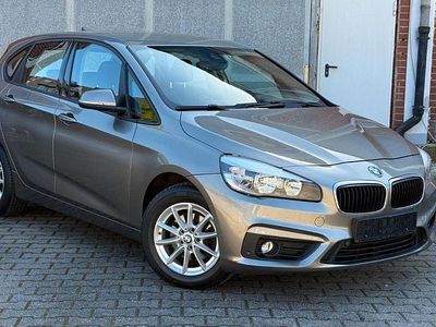 Gebraucht BMW 218 Basis 150 PS (110 kW) 2015 Braun Kombi