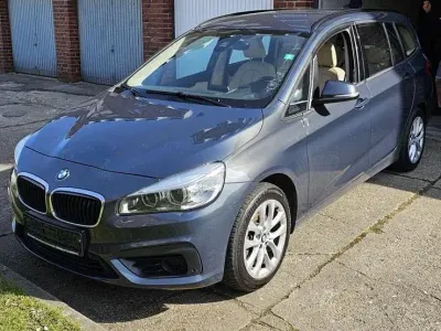Gebraucht BMW 220 Advantage 192 PS (141 kW) 2016 Grau Kombi