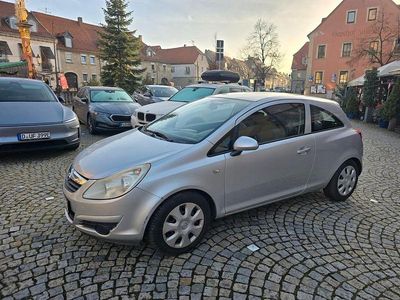 Gebraucht Opel Corsa 80 PS (58 kW) 2008 Silber Kleinwagen