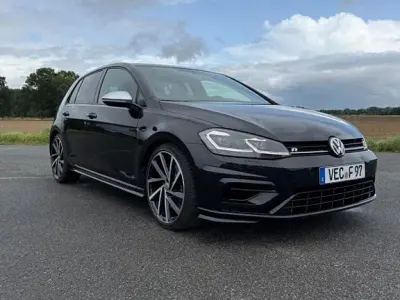 Gebraucht VW Golf VII R 310 PS (228 kW) 2017 Schwarz Limousine