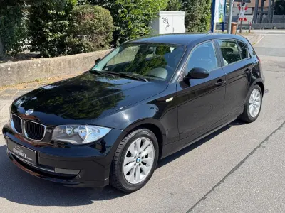Gebraucht BMW 116 Efficient Dynamics 122 PS (89 kW) 2009 Schwarz Kleinwagen