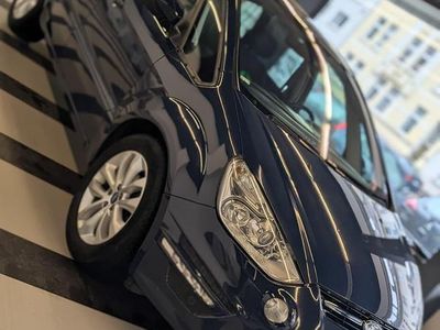 Gebraucht Ford S-MAX S 140 PS (102 kW) 2012 Blau Van / Kleinbus