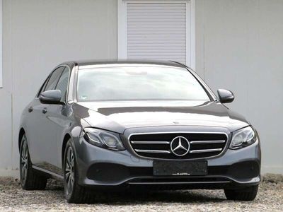 gebraucht Mercedes E220 d Lim. Avantgarde 9G /VIRTUAL/AMBIENT/KAM