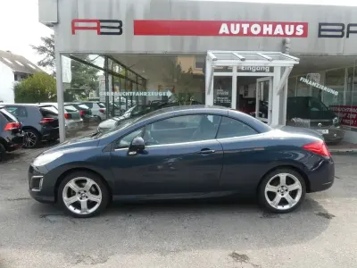 Gebraucht Peugeot 308 CC Allure 156 PS (114 kW) 2011 Cabrio