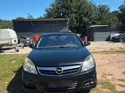 Schwarz Gebraucht 2007 Opel Vectra GTS Limousine | 2.899 €