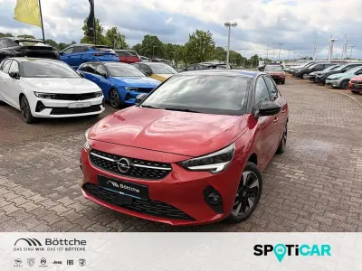 Używany Opel Corsa-e Elegance 100 kW (136 KM) 2021 Czerwony Hatchback