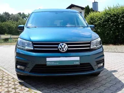 Gebraucht VW Caddy Comfortline 102 PS (75 kW) 2019 Grün Van / Kleinbus