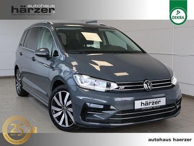 Delfingrau metallic Gebraucht 2021 VW Touran Highline Van / Kleinbus | 29.490 € (Etwas zu teuer)