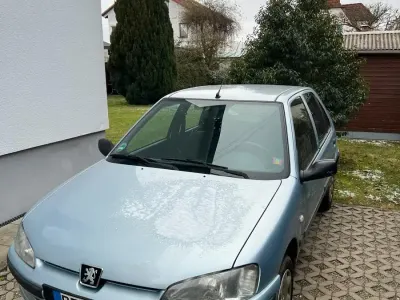 Gebraucht Peugeot 106 60 PS (44 kW) 2002 Silber Kleinwagen