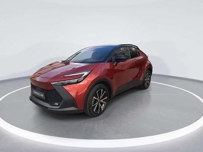 Neu Toyota C-HR 223 PS (164 kW) 2025 Metal oxide bronze/black SUV