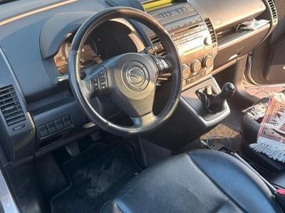 Mazda 5