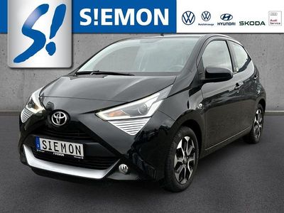 Schwarz Gebraucht 2021 Toyota Aygo Team Kleinwagen | 11.950 € (Etwas zu teuer)