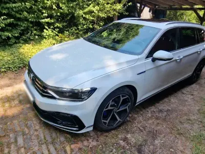 Gebraucht VW Passat GTE 156 PS (114 kW) 2020 Weiß Kombi