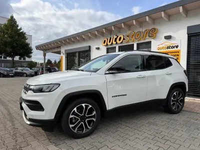 Gebraucht Jeep Compass Limited 150 PS (110 kW) 2022 Alpine white SUV