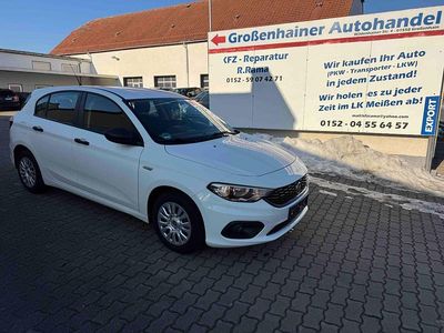 Gebraucht Fiat Tipo 95 PS (69 kW) 2017 Weiß Limousine