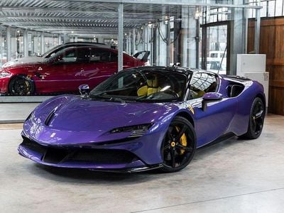 Gebraucht Ferrari SF90 999 PS (734 kW) 2024 Violett
