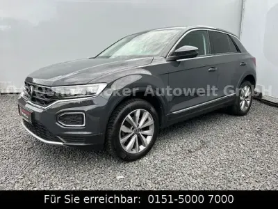 Gebraucht VW T-Roc Style 150 PS (110 kW) 2021 Grau SUV