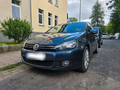 Gebraucht VW Golf VI Highline 122 PS (89 kW) 2009 Blau Kleinwagen
