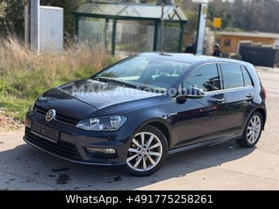 Usata VW Golf VII R-line 105 CV (77 kW) 2014 Blu Berlina
