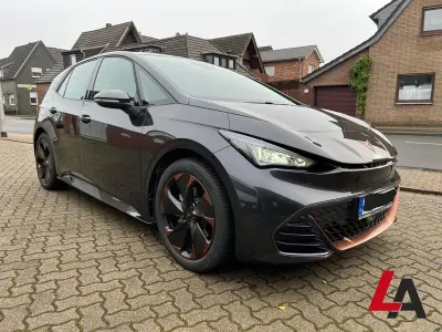 Używany Cupra Born 150 kW (204 KM) 2022 Szary Hatchback