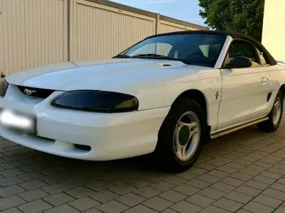 Gebraucht Ford Mustang 145 PS (106 kW) 1996 Weiß Coupé