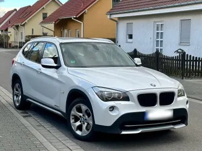 Gebraucht BMW X1 143 PS (105 kW) 2012 Weiß SUV