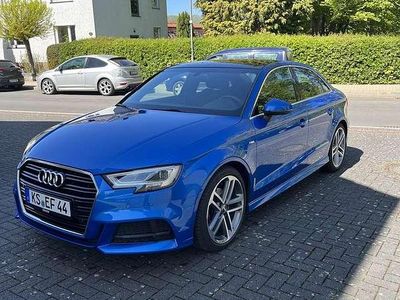 Gebraucht Audi A3 Sport 150 PS (110 kW) 2019 Blau Limousine